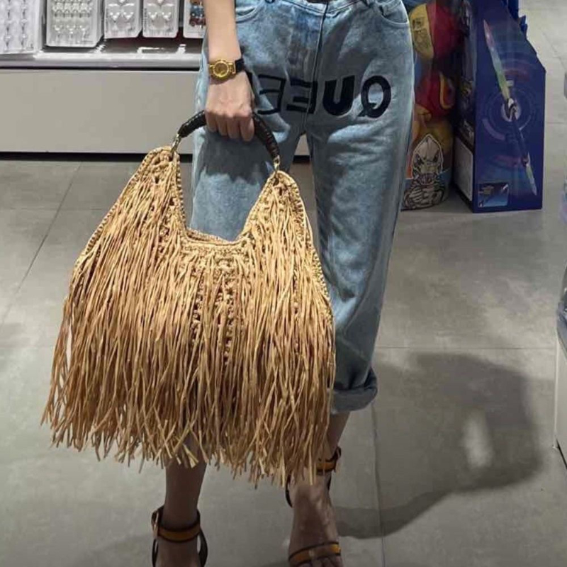 Bohemian Tassel Straw Handbag  - Ethnic Fashion Designer 리뷰 및 가격