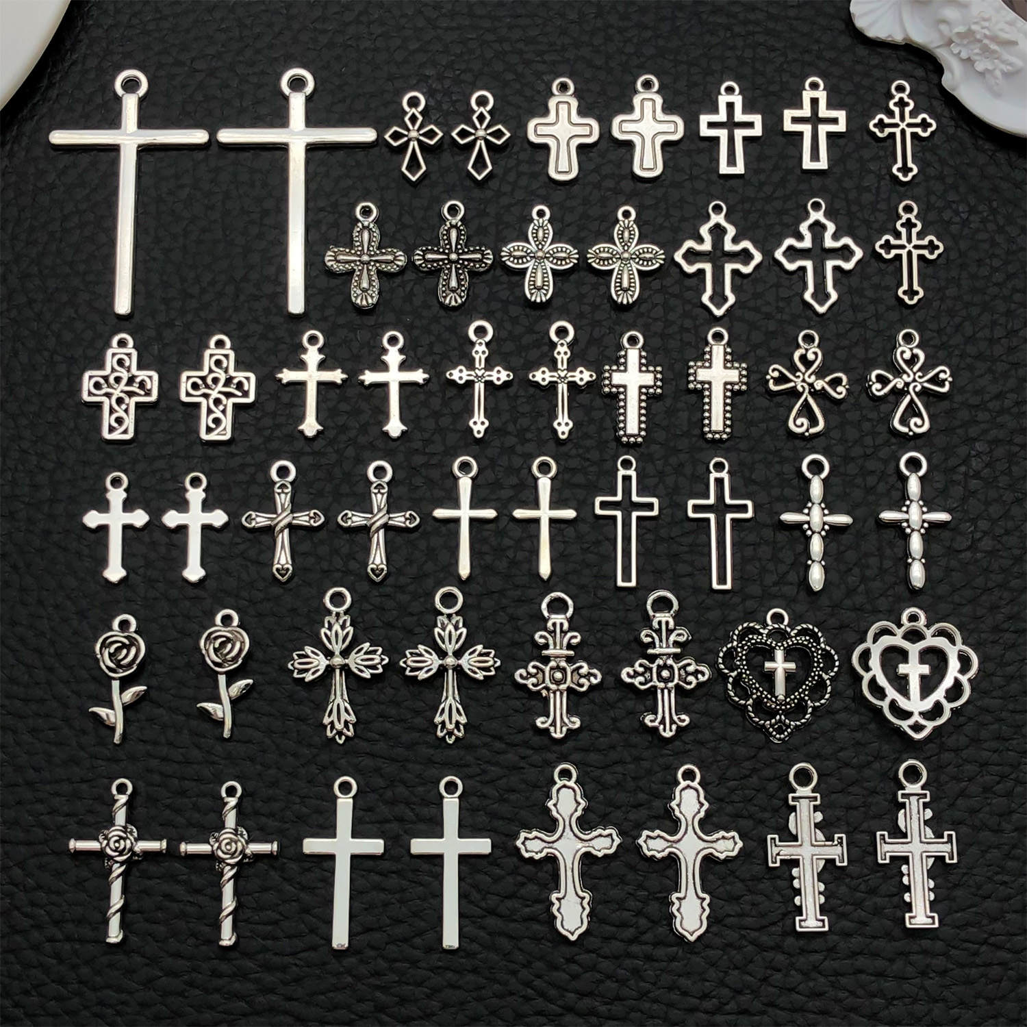 52pcs Assorted Cross Pendants  - Ethnic Fashion Jewellery 리뷰 및 가격